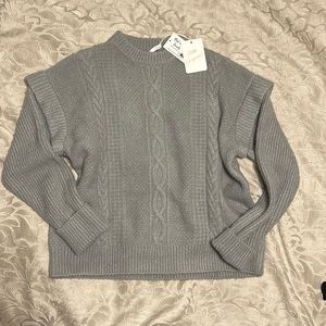 NWT Elan super soft drop shoulder sweater